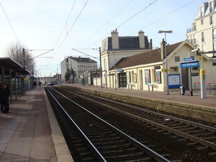 Deuil-la-Barre Maison Proche De Paris 15 Minutes מראה חיצוני תמונה